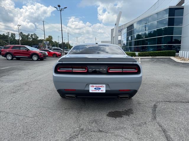 2021 Dodge Challenger SXT