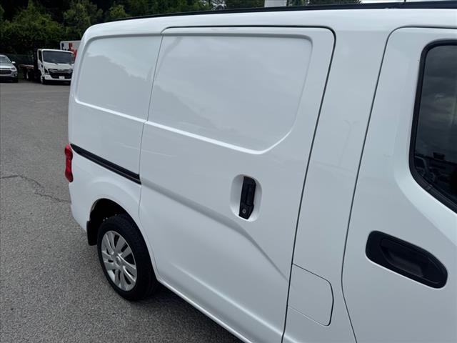 2021 Nissan NV200 SV