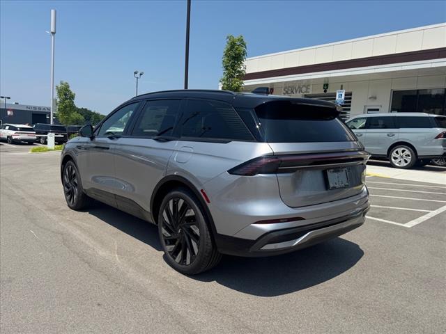 2025 Lincoln Nautilus Hybrid Reserve