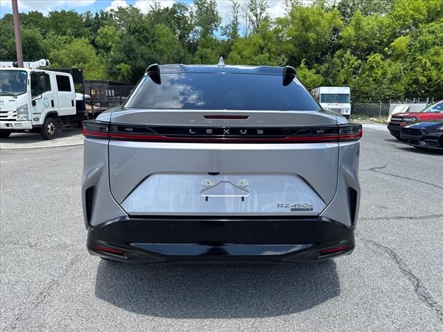 2023 Lexus RZ 450e 