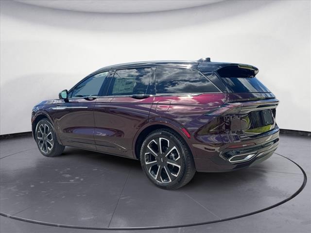 2025 Lincoln Nautilus Reserve