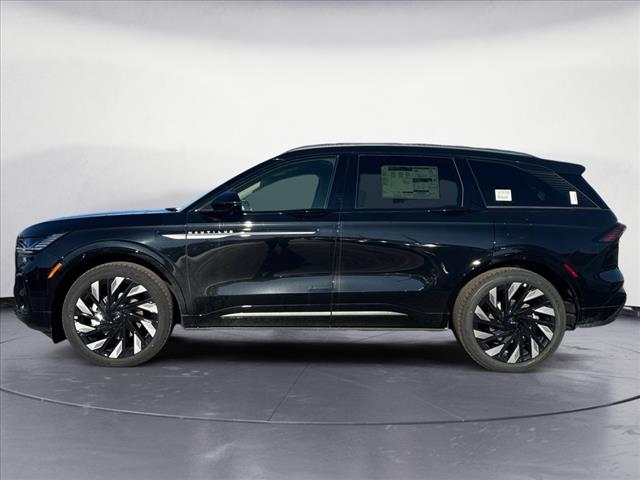 2025 Lincoln Nautilus Reserve