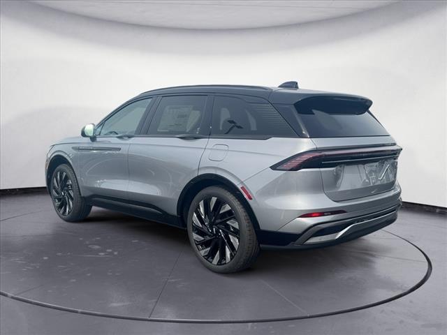 2025 Lincoln Nautilus Reserve