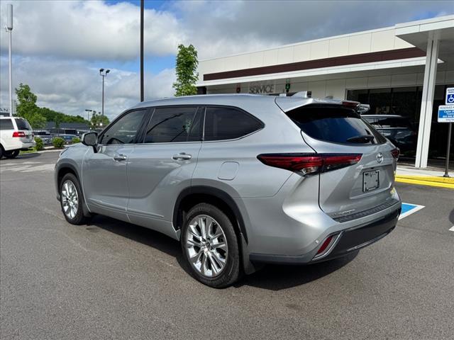 2023 Toyota Highlander XSE