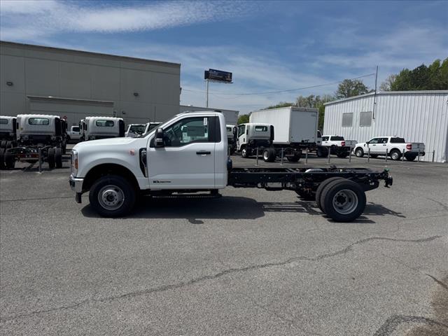 2025 Ford F-350 Super Duty XL