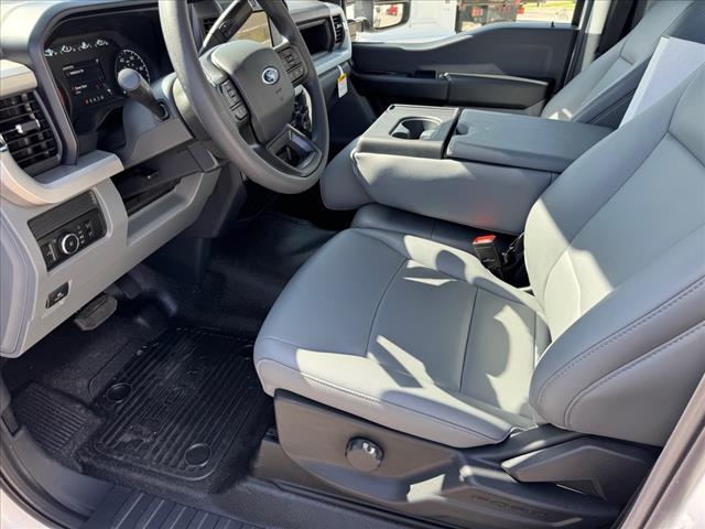 2025 Ford F-550SD XL DRW