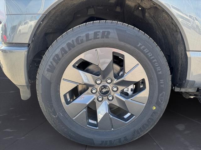 2025 Ford F-150 Lightning Lariat