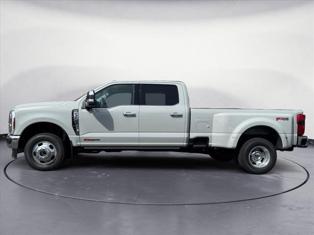 2025 Ford F-350 Super Duty Lariat