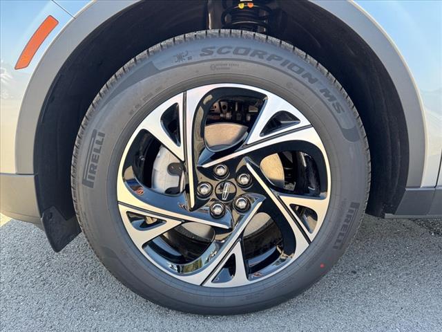 2025 Lincoln Nautilus Hybrid Premiere