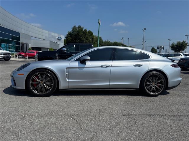 2018 Porsche Panamera Turbo