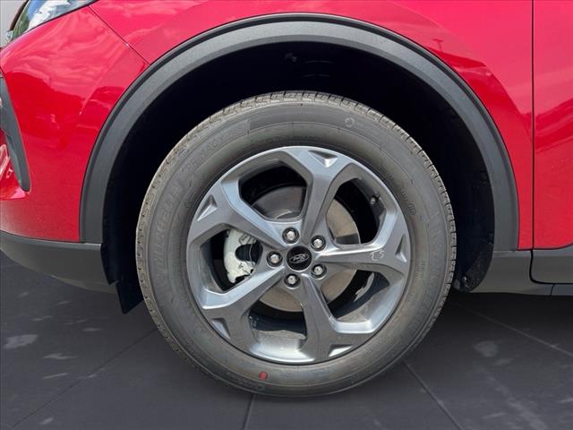 2025 Ford Escape Hybrid ST-Line