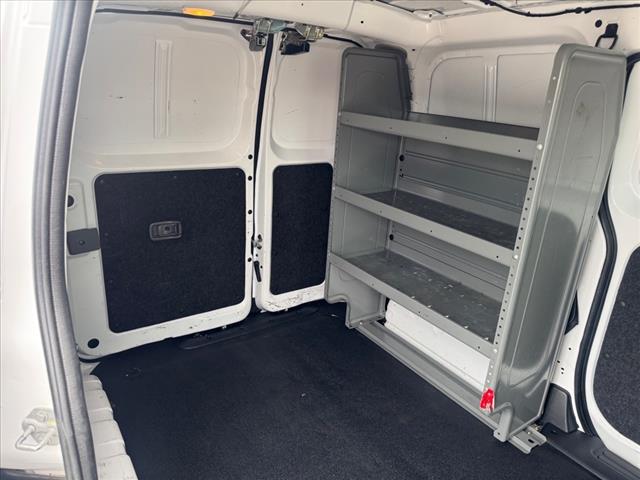 2021 Nissan NV200 SV