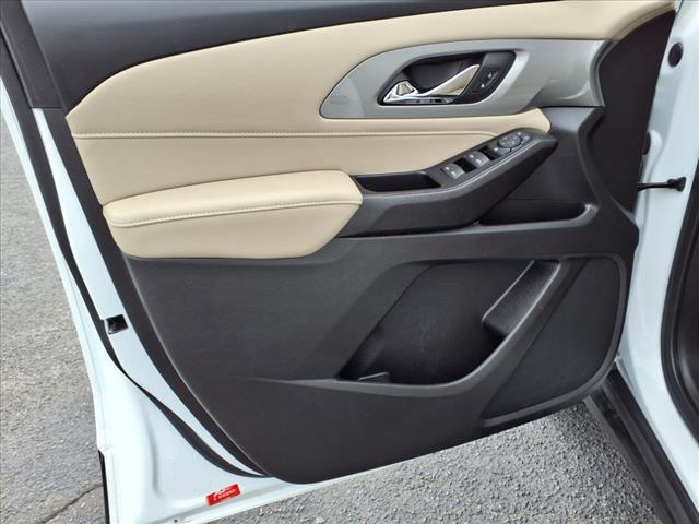 2023 Chevrolet Traverse LS w/1LS