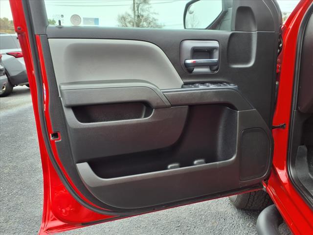 2019 Chevrolet Silverado 1500 LD Silverado Custom