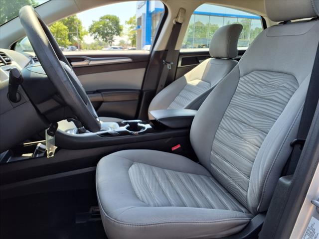 2016 Ford Fusion S