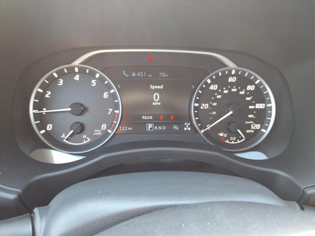 2025 Nissan Frontier SV