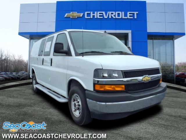 2022 Chevrolet Express Work Van Cargo