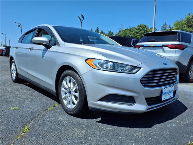 2016 Ford Fusion S