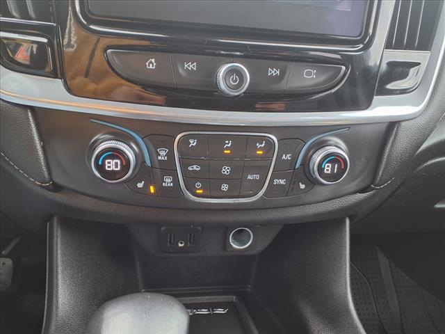 2022 Chevrolet Traverse LT Leather