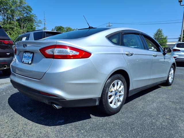 2016 Ford Fusion S