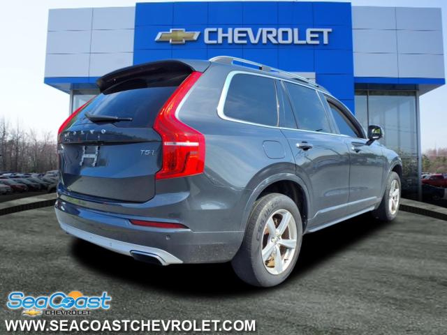 2016 Volvo XC90 T5 Momentum