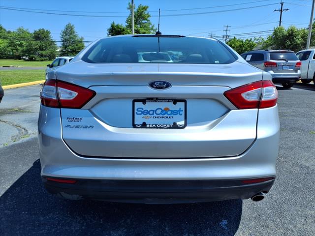 2016 Ford Fusion S