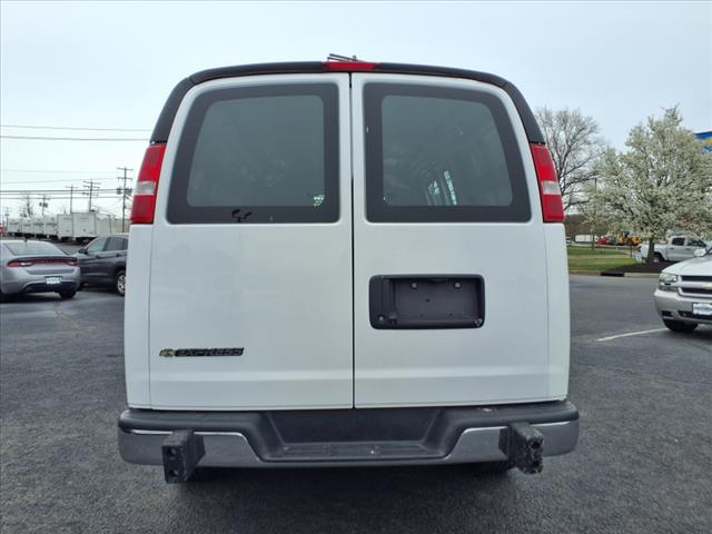 2022 Chevrolet Express Work Van Cargo