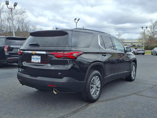 2022 Chevrolet Traverse LT Leather