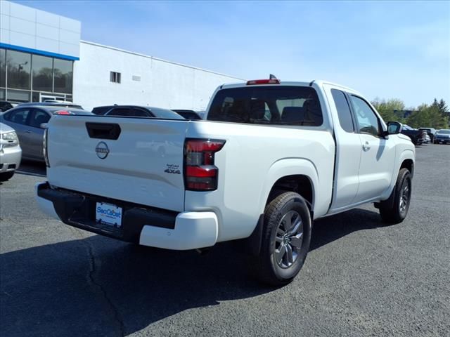 2025 Nissan Frontier SV