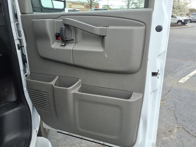 2022 Chevrolet Express Work Van Cargo