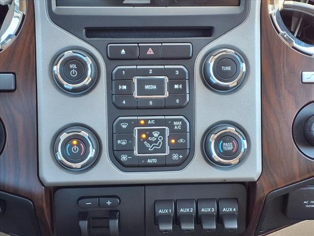 2015 Ford F-250 Super Duty Lariat