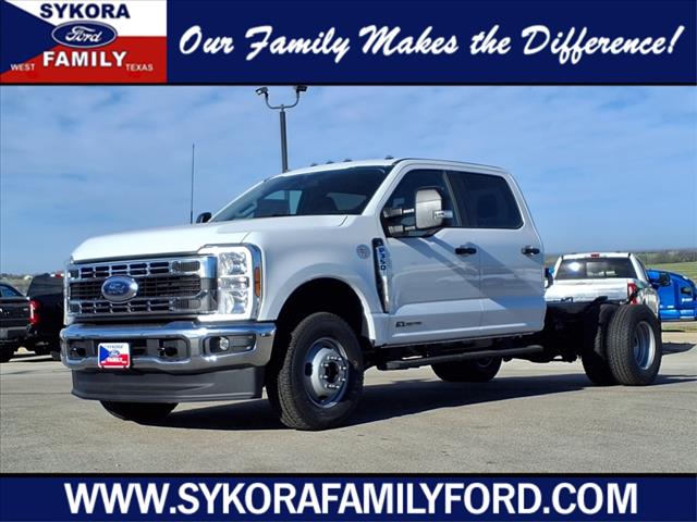 2025 Ford F-350 Super Duty XL