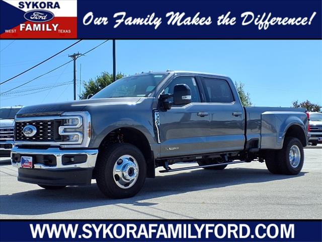 2026 Ford F-350 Super Duty Lariat