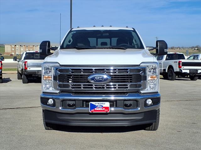 2025 Ford F-350 Super Duty XL