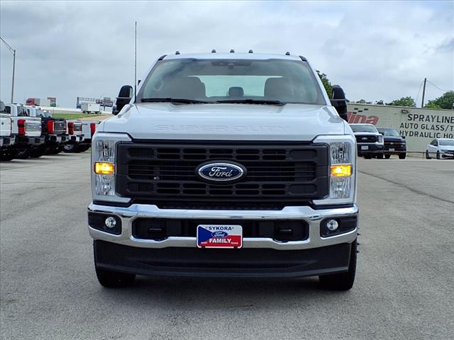 2025 Ford F-350 Super Duty XL