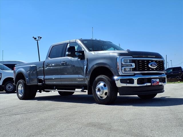 2026 Ford F-350 Super Duty Lariat
