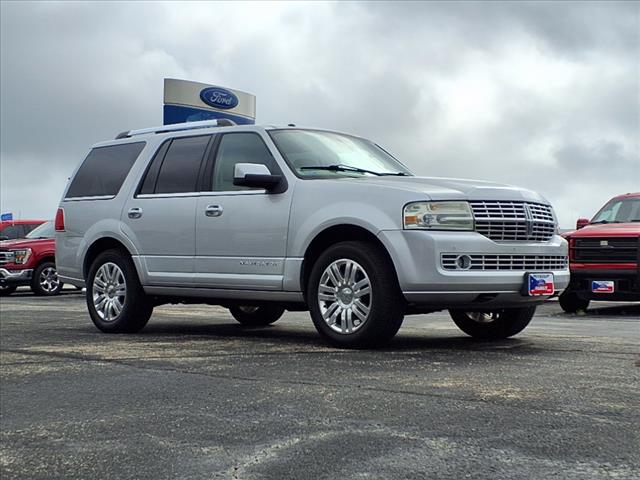2012 Lincoln Navigator Base