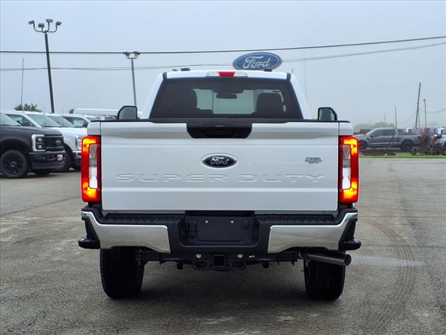 2025 Ford F-350 Super Duty XLT