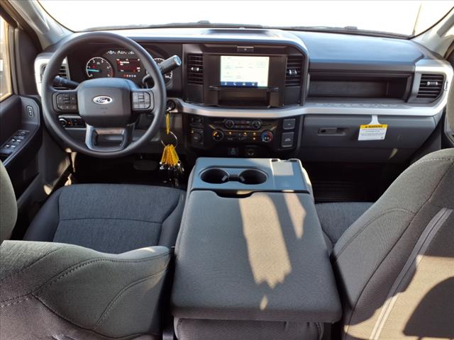 2025 Ford F-350 Super Duty XL
