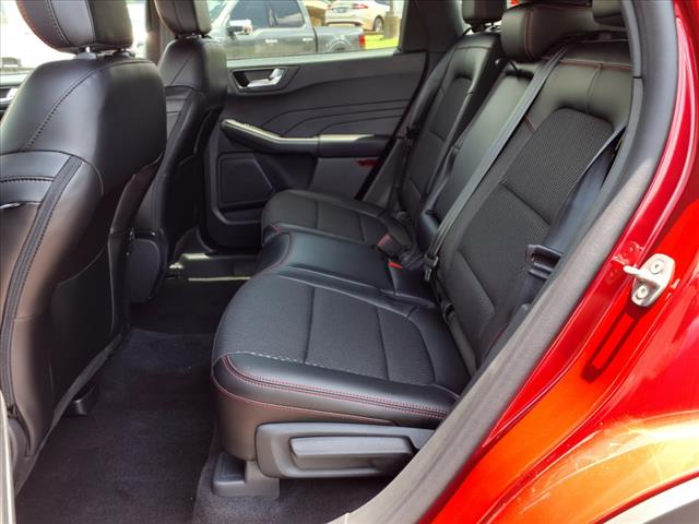 2025 Ford Escape Hybrid ST-Line