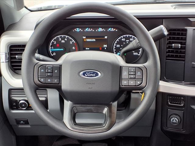 2025 Ford F-350 Super Duty XL