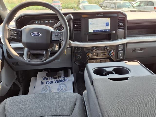 2025 Ford F-350 Super Duty XL DRW