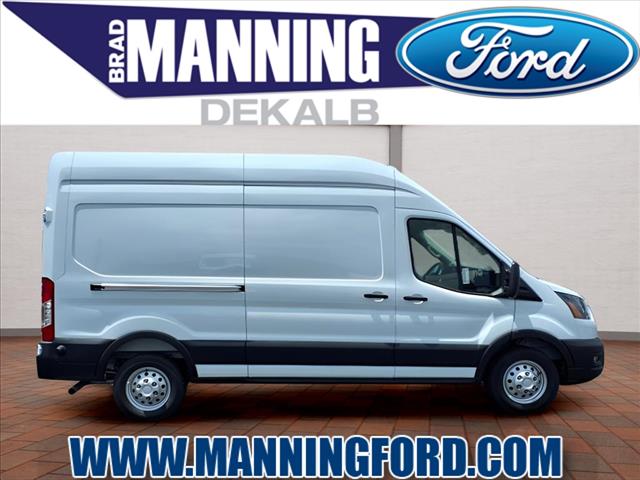 2025 Ford Transit Base