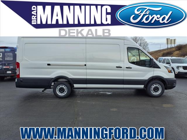 2025 Ford Transit Base