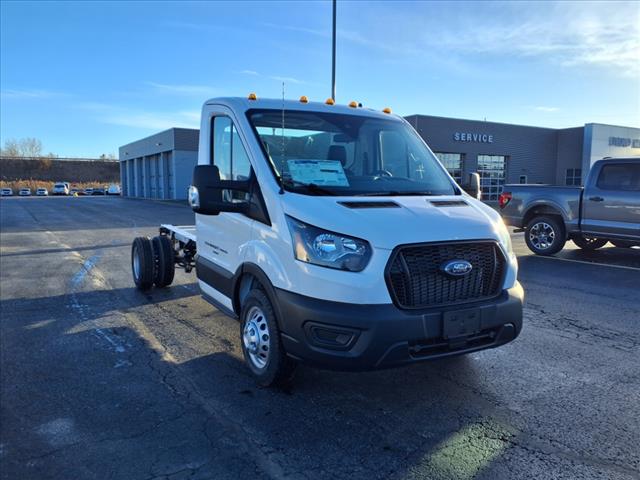 2024 Ford Transit Base