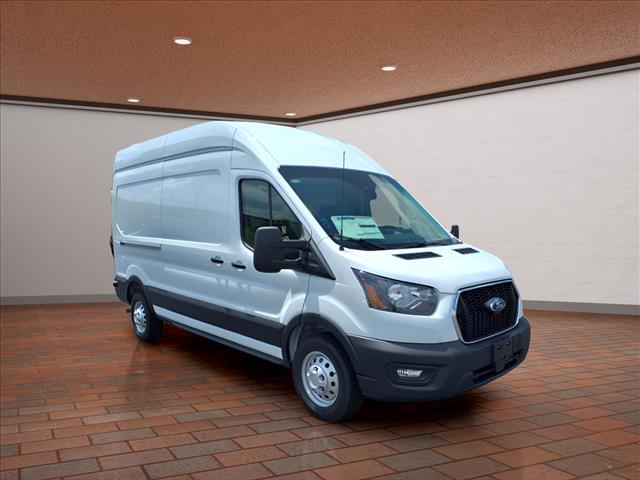 2025 Ford Transit Base