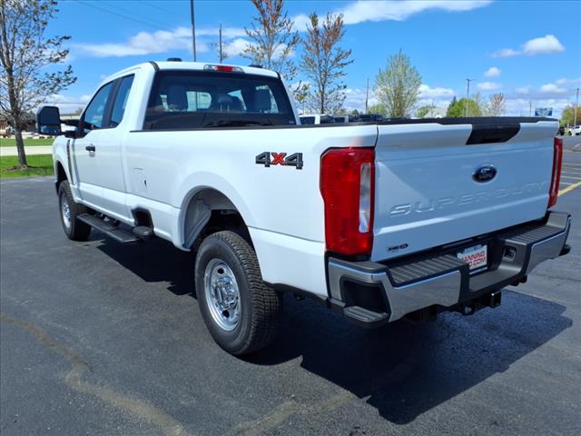 2025 Ford F-250 Super Duty XL