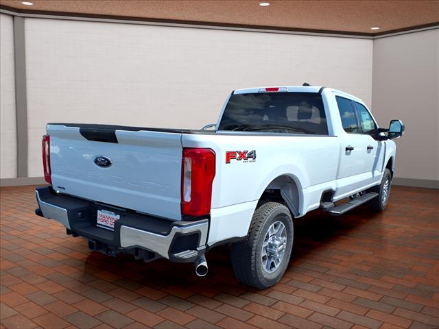 2025 Ford F-350 Super Duty XLT