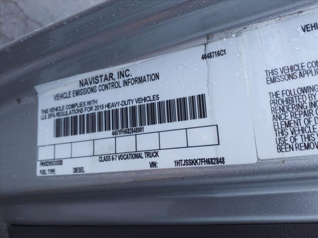 2015 International beverage truck reg cab
