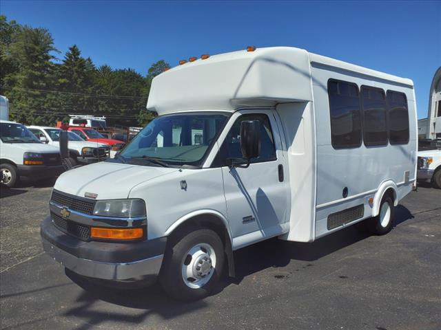 2014 Chevrolet bus Bus